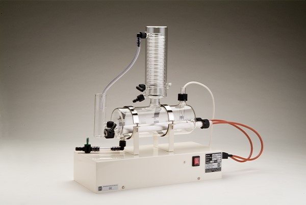 Máy chưng cất nước 4 lít/giờ Model WSE/4S Hãng Sx: Hamilton- Anh