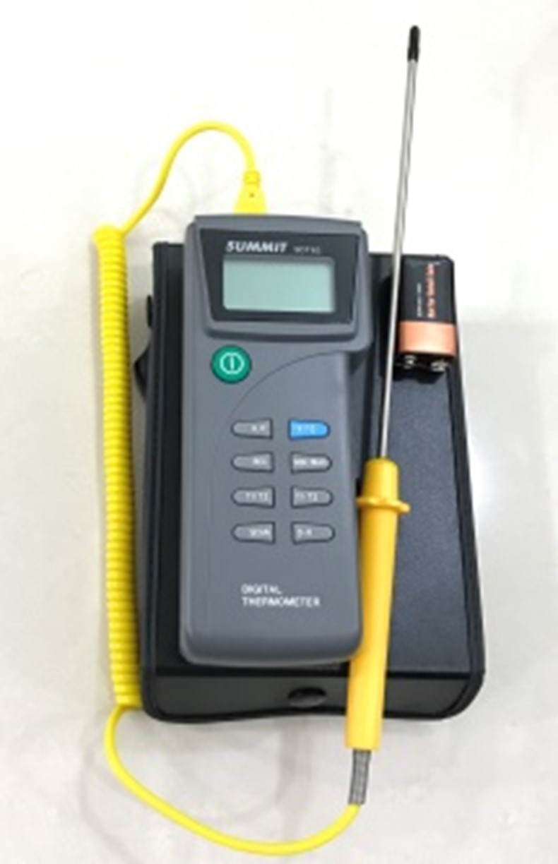 Thiết bị đo nhiệt độ bê tông Model SDT62 Hãng Summit- Hàn Quốc